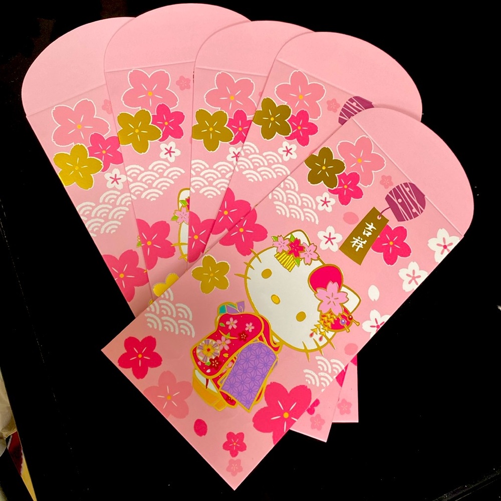 Hello kitty envelopes